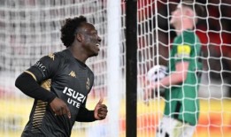 伊朗希望得到鲁斯的征召，但不排除更换的可能