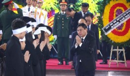 男子网球赛中排名第一的罪人因扁桃体炎退出比赛