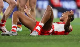 AFL的顶级后卫等待着天鹅队的九球英雄阿马蒂