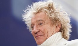 罗德·斯图尔特将以80岁高龄结束“大型世界巡演”