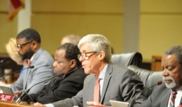 美铁什么时候从莫比尔出发？墨西哥湾沿岸航线仍有未解之谜