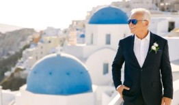 尼克·德齐斯从哪弄来的那套西装？“我有自己的风格，”胡佛警察局局长说