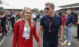 戈登·拉姆齐的女儿霍莉·拉姆齐宣布与奥运游泳搭档亚当·皮蒂订婚