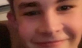 马克斯·迪克森和梅森·里斯特：悼念被捅死的小男孩