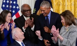 巴拉克·奥巴马和南希·佩洛西质疑乔·拜登的选举胜利之路