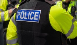 萨福克郡警官将举行不当行为听证会