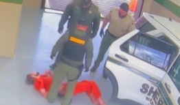 “赤身裸体，湿漉漉，浑身冰凉，浑身都是粪便”：沃克县囚犯托尼·米切尔死亡的可怕细节曝光