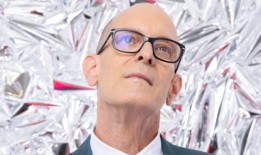 帕特里克·奥尔森将在百老汇外的新演出中融合艺术、科学和音乐