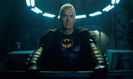 迈克尔·基顿谈为什么他是最好的蝙蝠侠&最初粉丝对他选角的厌恶