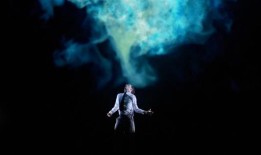 报道：伦敦舞台剧《怪奇物语》即将登上百老汇舞台，这是即将上映的三部曲中的第一部