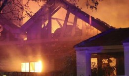 两名男子因纵火袭击悉尼价值2400万美元的传统住宅而入狱