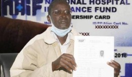 国民健康保险基金的收入受到打击，医院和病人都很痛苦