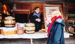 去斯德哥尔摩的圣诞市场看看瑞典人的快乐