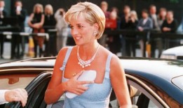 戴安娜王妃称赞情人詹姆斯·休伊特让她感觉“好多了”