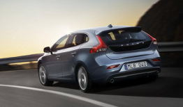 沃尔沃v40价格,沃尔沃V40：安全与优雅的完美结合，探索价格的奥秘