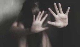 在阿格拉，达利特未成年女孩被邻居强奸，被告被拘留