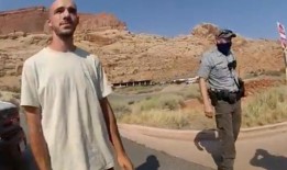 据报道，Brian Laundrie在“疯狂”的电话中告诉父母Gabby Petito“走了”