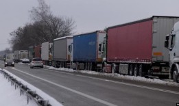 波兰总理称即将结束对乌克兰的边境封锁