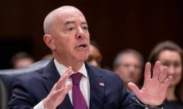 众议院共和党人发布了针对国土安全部部长马约卡斯的弹劾条款