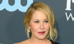 关于克里斯蒂娜·阿普尔盖特跟踪事件的令人不安的细节