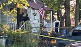 官方称，在科尔多瓦执行搜查令时，加登代尔警方开枪打死了开枪的男子