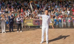 纳斯卡在代托纳的比赛：戏剧性的比赛，意外的赢家