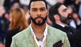 奥马里·哈德威克被选为2024年魔术城经典大使