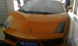 杭州车牌摇号：一场幸运与梦想的狂欢