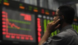 财报季到来前，股市大涨