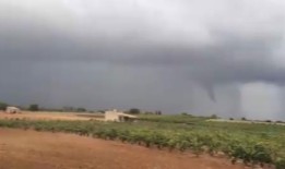 龙卷风和九月风暴